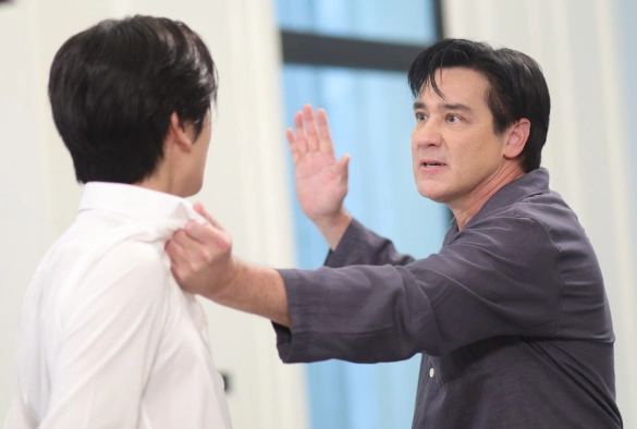 Кадр из дорамы Пока солнце не встретится со звездой