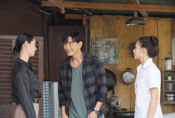 Кадр из дорамы Пока солнце не встретится со звездой