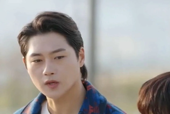 Кадр из дорамы Красивые парни