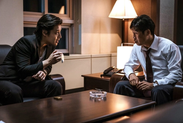 Кадр из дорамы Оппозиция