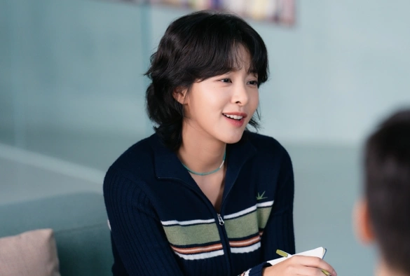 Кадр из дорамы Адвокат по трудовым спорам Но Му Джин