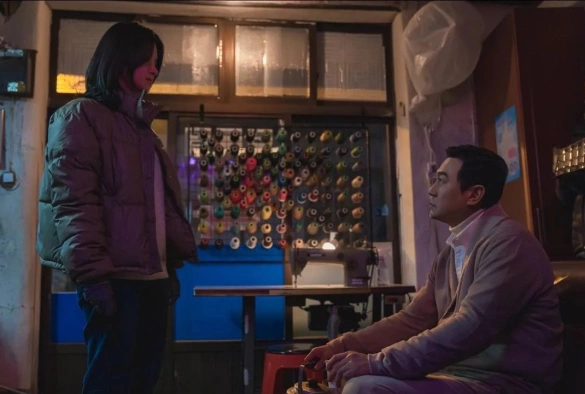 Кадр из дорамы Охотник со скальпелем