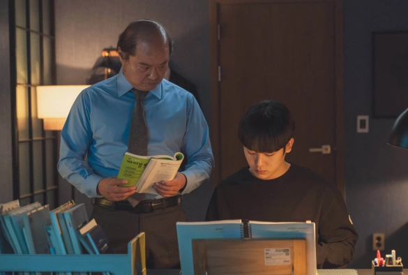 Кадр из дорамы Первый: Герои старшей школы