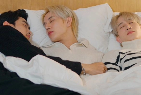 Кадр из дорамы Сезон любви в Симанэ