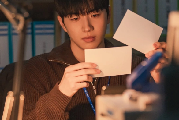 Кадр из дорамы Охотник со скальпелем