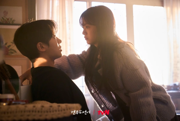 Кадр из дорамы Вверх тормашками