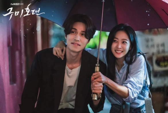 Кадр из дорамы Сказание о Кумихо