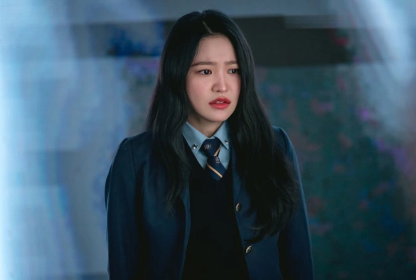 Кадр из дорамы Международная старшая школа Чхондам 2 сезон