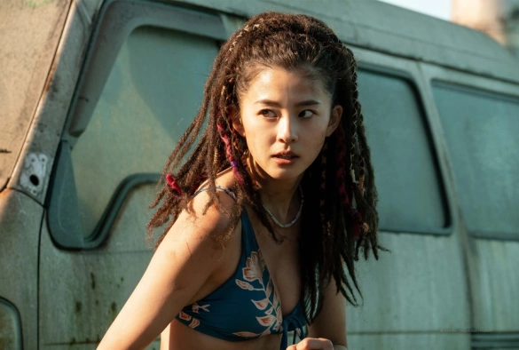 Кадр из дорамы Алиса в Пограничье