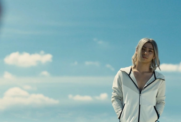 Кадр из дорамы Алиса в Пограничье