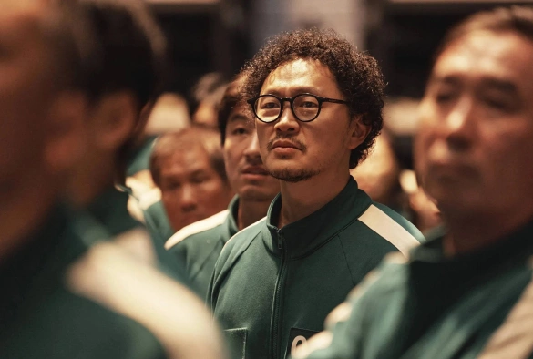 Кадр из дорамы Игра в кальмара