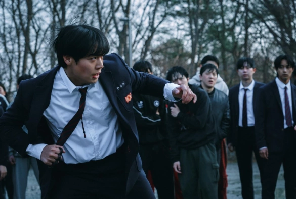 Кадр из дорамы Слабый герой