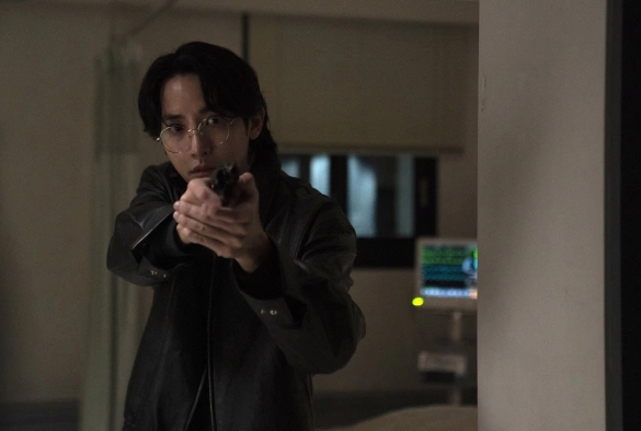 Кадр из дорамы Линия С