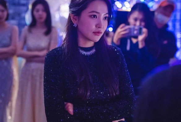 Кадр из дорамы Международная старшая школа Чхондам