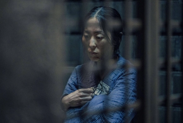 Кадр из дорамы Существо Кёнсона / Кёнсонское существо