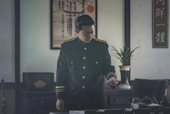 Кадр из дорамы Существо Кёнсона / Кёнсонское существо