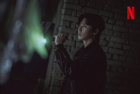 Кадр из дорамы Существо Кёнсона / Кёнсонское существо