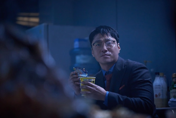 Кадр из дорамы Всеведущий читатель