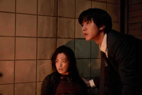 Кадр из дорамы Всеведущий читатель