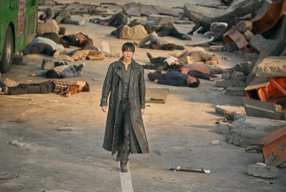 Кадр из дорамы Всеведущий читатель