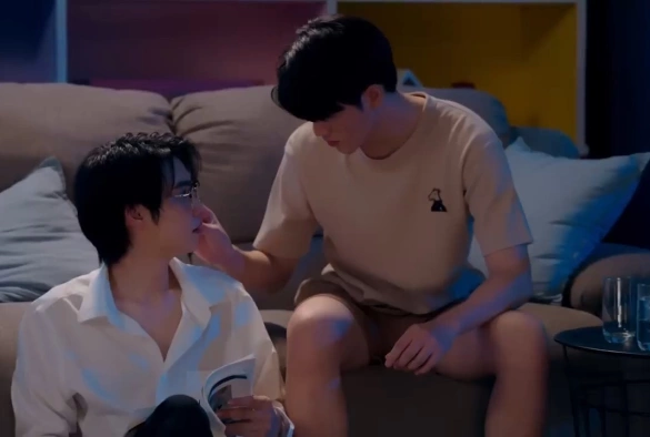 Кадр из дорамы Не мой брат