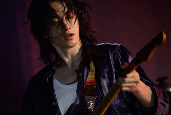 Кадр из дорамы Стеклянное сердце