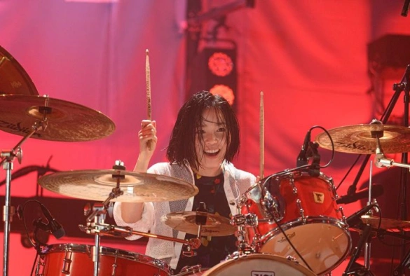 Кадр из дорамы Стеклянное сердце