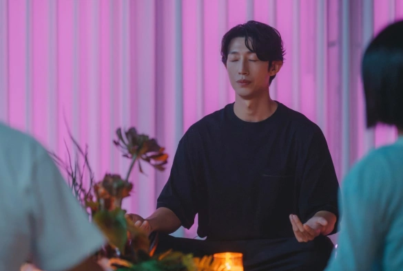 Кадр из дорамы Мэри убивает людей