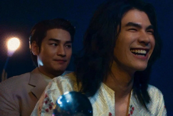 Кадр из дорамы Сияние