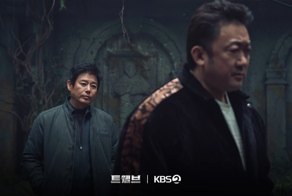 Кадр из дорамы Двенадцать