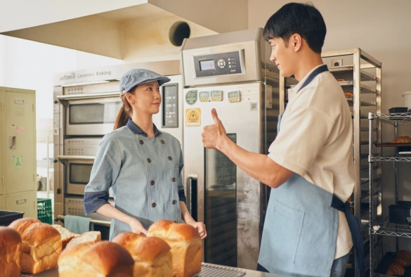 Кадр из дорамы Свидание в 2 часа