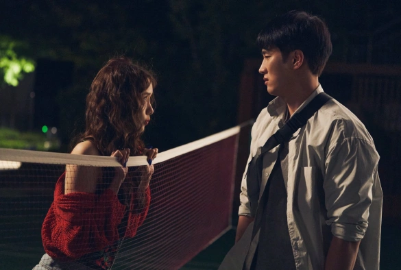 Кадр из дорамы Свидание в 2 часа