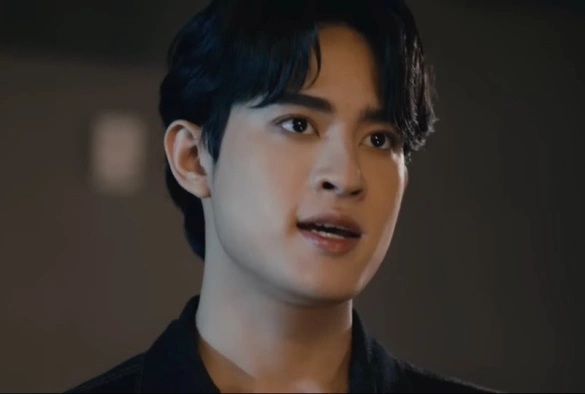 Кадр из дорамы Проект «Вампир»