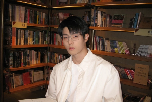 Кадр из дорамы Жду тебя на вершине