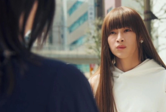 Кадр из дорамы Шкаф Золушки