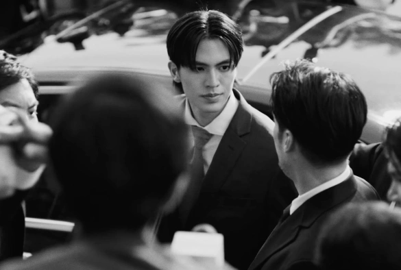 Кадр из дорамы Мандат