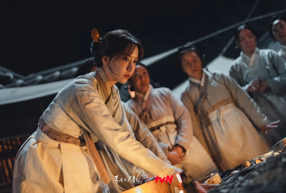 Кадр из дорамы Шеф-повар тирана