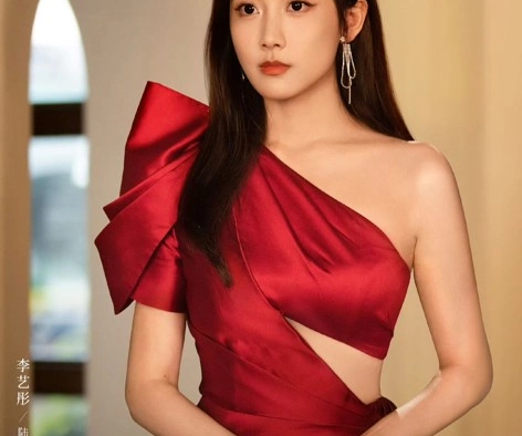 Кадр из дорамы Влюбляйся