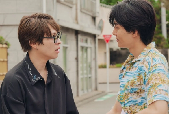 Кадр из дорамы Море любви