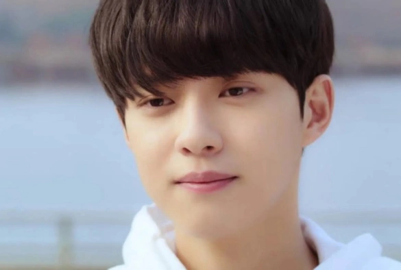 Кадр из дорамы В погоне за ветром