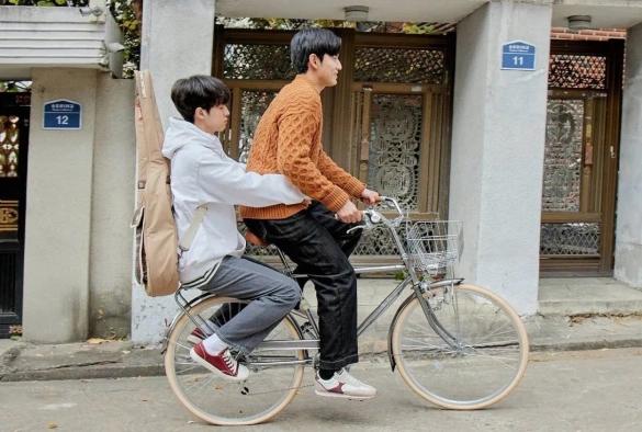 Кадр из дорамы В погоне за ветром