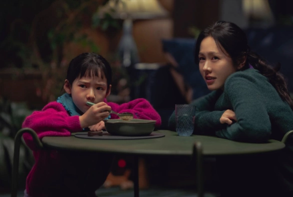 Кадр из дорамы Так получилось