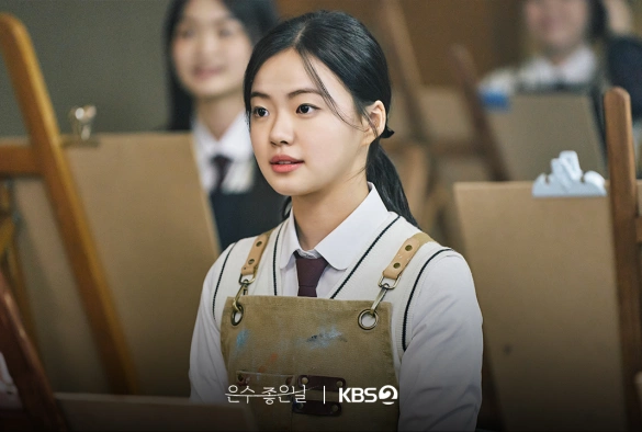 Кадр из дорамы Удачный день Ын Су