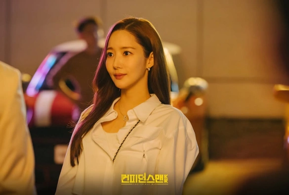 Кадр из дорамы Аферисты по-корейски