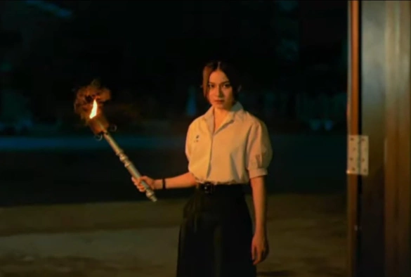 Кадр из дорамы Тёмные кости