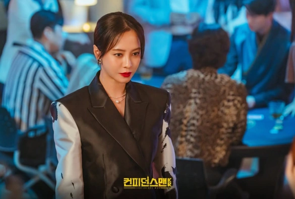 Кадр из дорамы Аферисты по-корейски