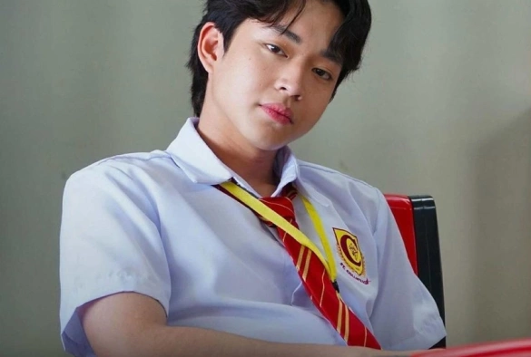 Кадр из дорамы Соблазнение Дрейка Пальмы