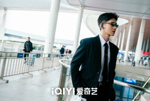 Кадр из дорамы Мёбиус