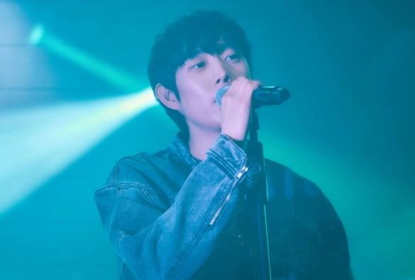 Кадр из дорамы На Луну!