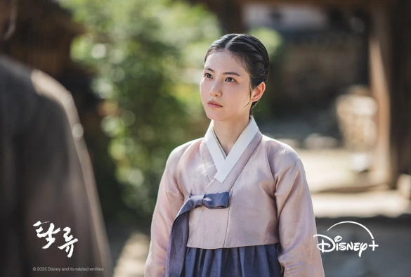 Кадр из дорамы Мутная вода